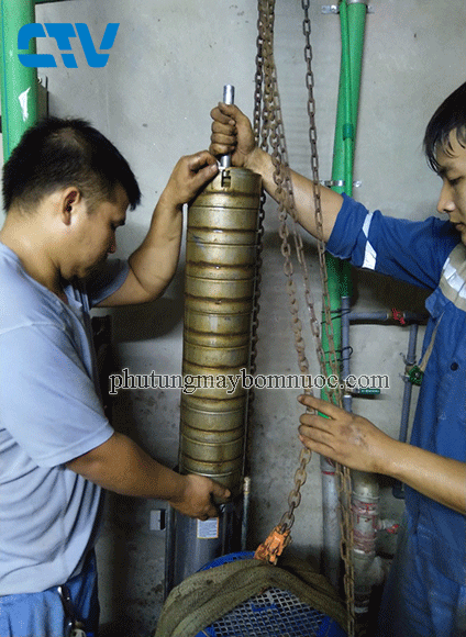Thay buồng và cánh máy bơm trục đứng 18,5 kw